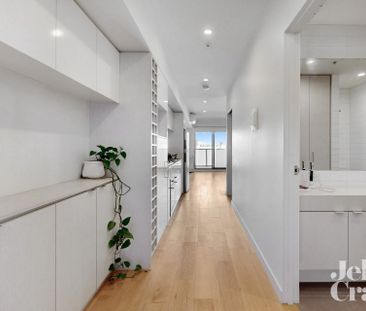 202/43 High Street, Glen Iris - Photo 3