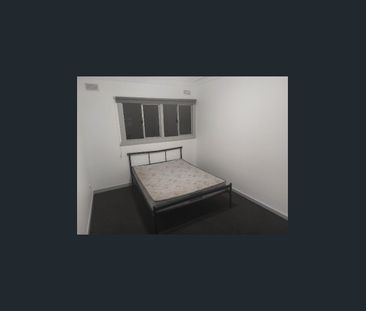 TWO BEDROOMS IN THE HEART OF SURFERS - Photo 1