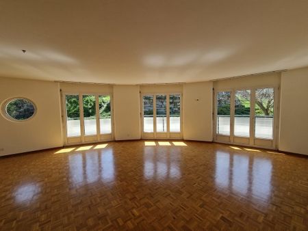 Rent a 4 ½ rooms apartment in Balerna - Foto 2