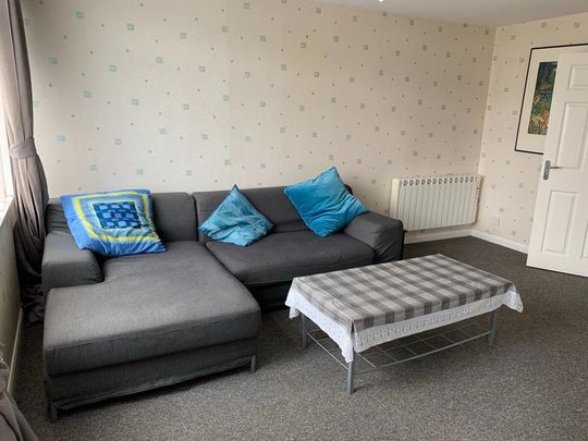 2 bedroom flat to rent - Photo 1