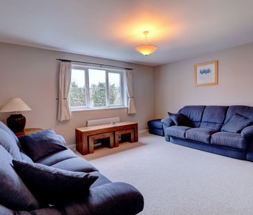 3 bedroom mid terraced house to rent - Photo 1