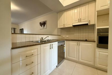 Marina Living at Its Finest – Available Now! - Photo 2