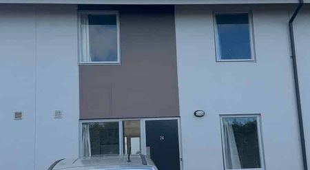 A home with new renovations - Photo 5