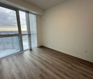For Lease - 8 Interchange Way Unit# 3511, Vaughan, Ontario - Photo 4