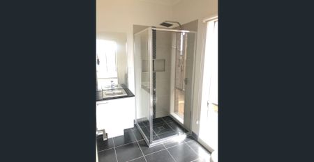 Perfect 4+2 family home - Photo 2