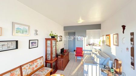 Apartamento com 2 quartos e 61m² para alugar em Cristal, Porto Alegre. - Photo 4