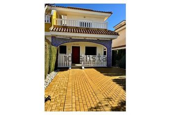 Alquiler de chalet pareado en Doña Pepa