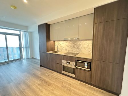 For Lease - 8 Interchange Way Unit# 4808, Vaughan, Ontario - Photo 3