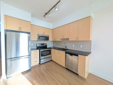 For Lease - 7171 Yonge Street Unit# 616, Markham, Ontario - Photo 3