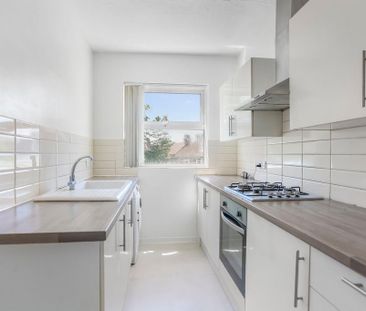 4 bedroom property to rent - Photo 6