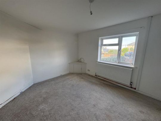 3 bedroom property to rent - Photo 1