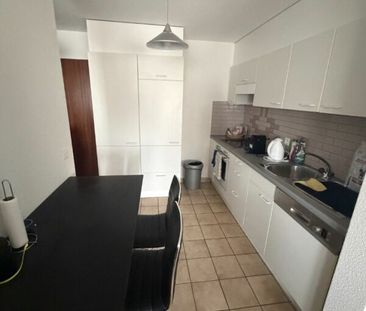 Appartement de 2.5 pièces dans quartier calme - Photo 4