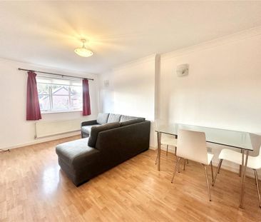 2 bedroom maisonette to rent - Photo 4