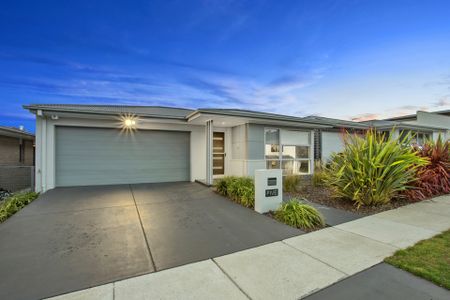 Four bedroom family home - Photo 2