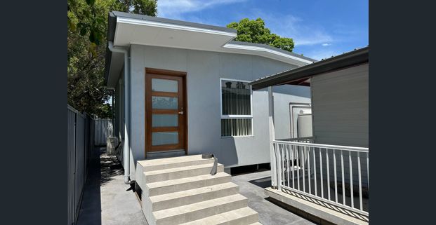 Two Bedroom New Built Granny Flat! - Photo 1