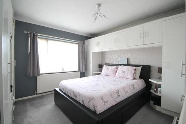 2 bedroom maisonette to rent - Photo 1