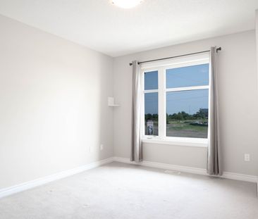 For Lease - 516 Silvertip Lane, Kanata, Ontario - Photo 5