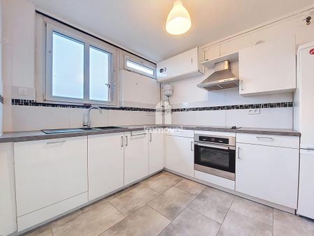 Location Appartement 4 pièces 84m² STRASBOURG 67100 - Photo 2