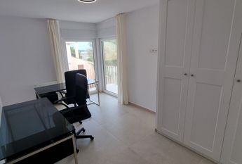 Elegant villa with swimmimg pool in Palmanova