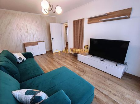 Apartament 3 camere in Ploiesti, zona Cantacuzino - Fotografie 3