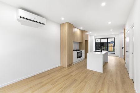 7/9 Leyte Parade, Heidelberg West VIC 3081 - Townhouse For Rent | Domain - Photo 2