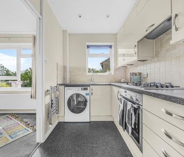 Kingfisher Drive, Guildford - 1 bedroomProperty for lettings - Seym... - Photo 6