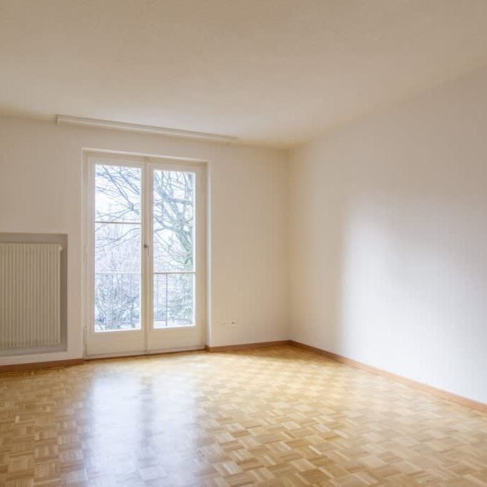 2.5 Zimmer, 103 m², 1. Stock - Photo 1