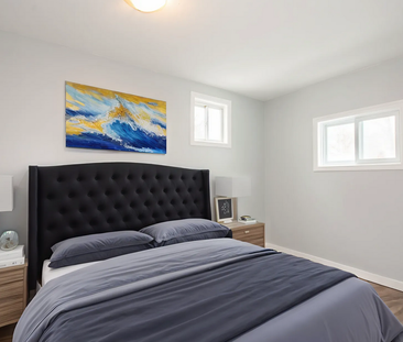 **BEAUTIFUL** 1 BEDROOM MAIN UNIT IN HAMILTON!! - Photo 2