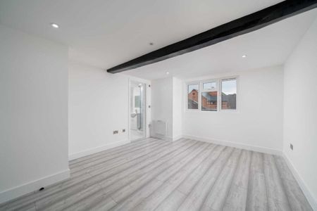 Bank Street - Photo 5