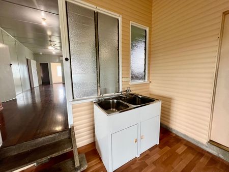 RURAL LIFESTYLE CLOSE TO TOWN - Photo 5