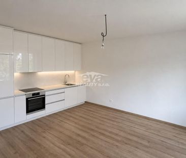 Pronájem bytu 1+kk 32 m2 - Photo 4