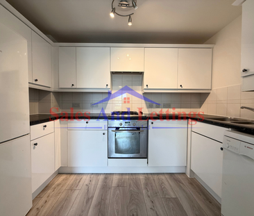 2 bedroom flat to rent - Photo 3