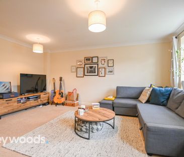 3 bed town house to rent in Trent Bridge Close, Trentham Lakes, Sto... - Photo 1