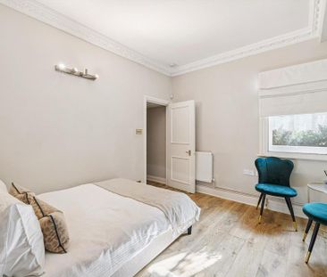 3 bedroom flat to rent - Photo 6