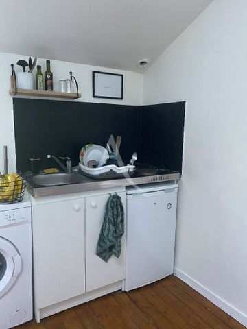 Location Appartement 1 pièce 26m² - Photo 2