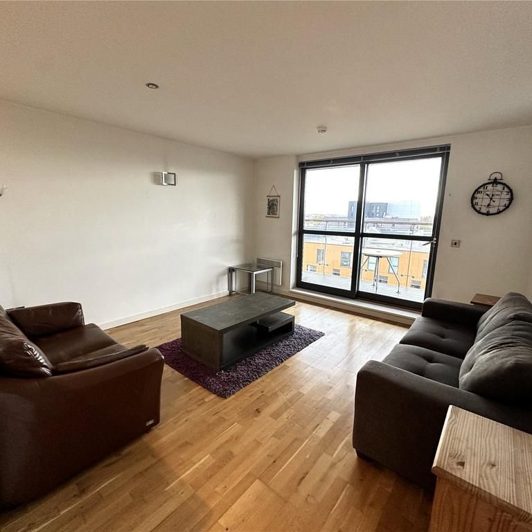 2 bedroom apartment to rent - Photo 1