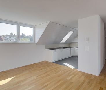 4.5 Zimmer, 136 m², 2. Stock - Photo 2