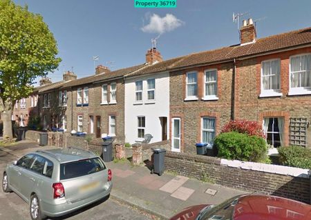 2 bedroom terraced house to rent - Photo 4