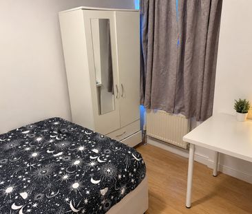 Room in a Shared Flat, Melrose Avenue, NW2 - Photo 6