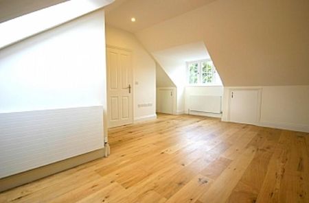 Anastasia Mews, Woodside Park, London N12 - Photo 2