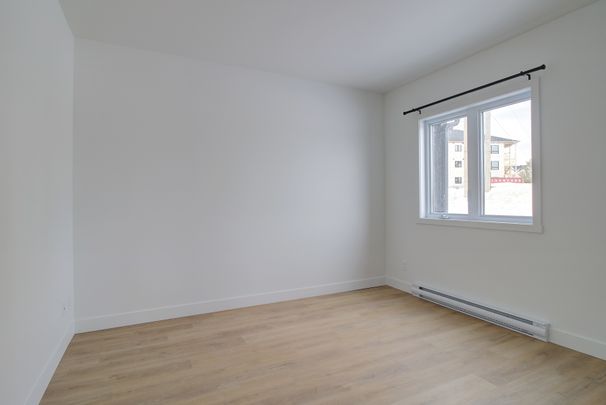 120, rue Haute-Rive #101, East-Angus - Photo 1