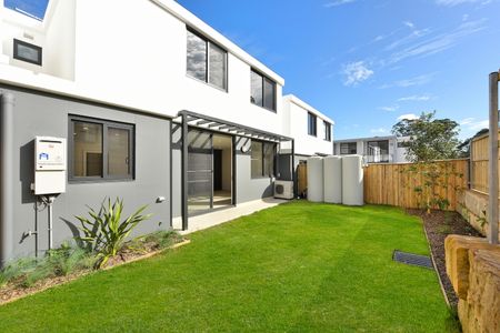 4 Bluestone Way, Norwest NSW 2153 - House For Rent | Domain - Photo 5