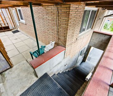 For Lease - 205 Emerson Street, Hamilton, Ontario - Photo 1