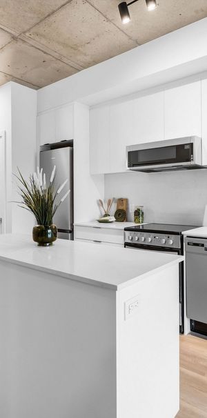 For Lease - 1655 Carling Avenue Unit# B1007, Carlingwood - Westboro and Area, Ontario - Photo 1