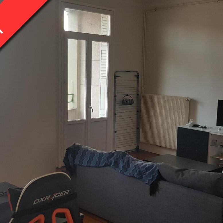 Location Appartement 2 pièces 57m² CHAMALIERES 63400 - Photo 1