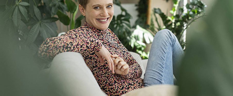 Stilvoll wohnen im Grünen mit Einbauküche und Designboden - Photo 1