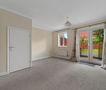 2 bedroom terraced house to rent - Photo 2