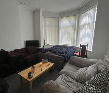 Broughton, Salford - Photo 2