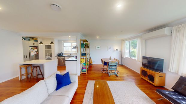 St Johns Hill - 2 Bedrooms - Photo 1