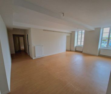 Appartement T3 au centre-ville d’Avallon - Photo 3